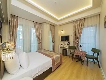 Grand Naki Отель 3*
