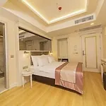 Hotel Grand Naki Istanbul